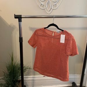 Cute Peach Top Size Small